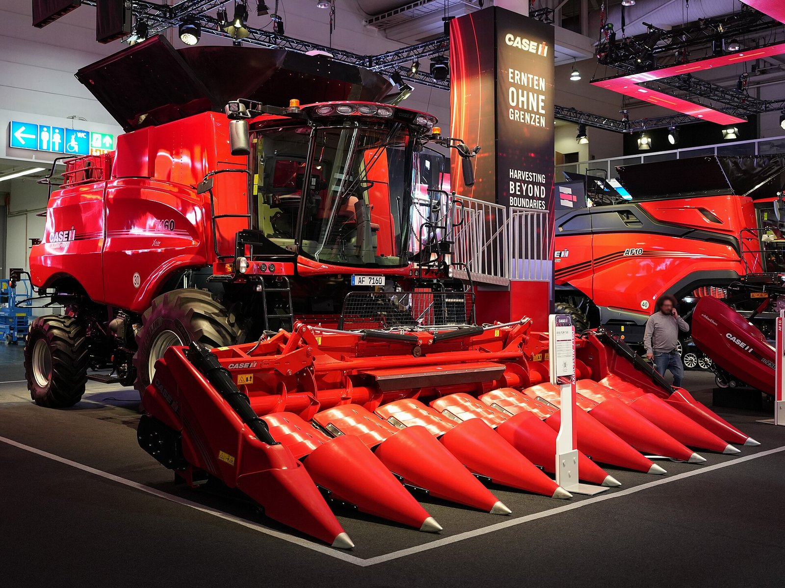 Case IH Axial-Flow 7160 combine harvester