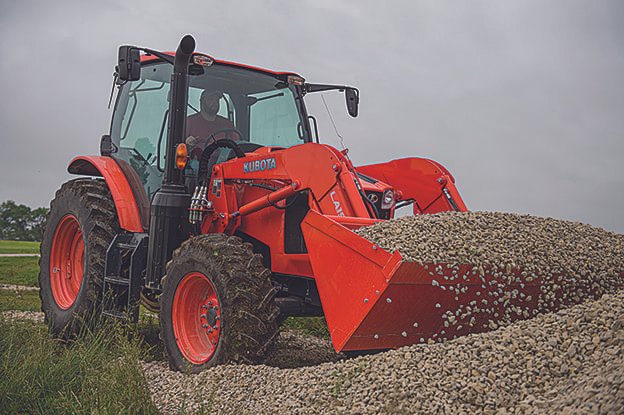 Kubota M6-101 tractor